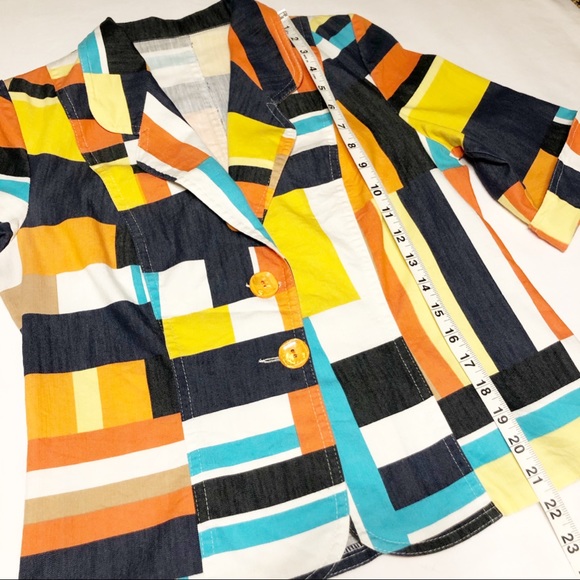 Geometric Print Blazer and Skirt Set Size M - Picture 9 of 14